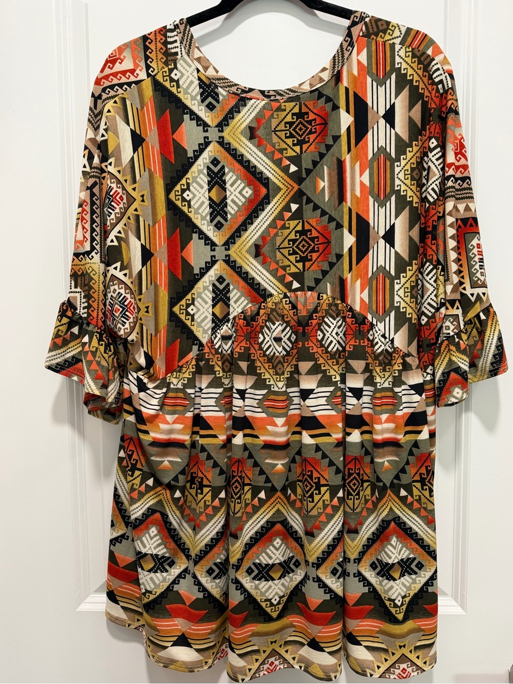 Boutique Boho Aztec Print Peasant Top in Rust & Multicolor Women’s Large — NWT - Picture 2 of 6